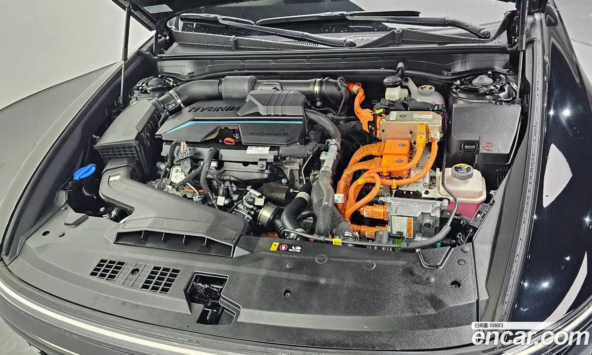 Hyundai Grandeur 2024 1.6 автомат (гидро), фото 5
