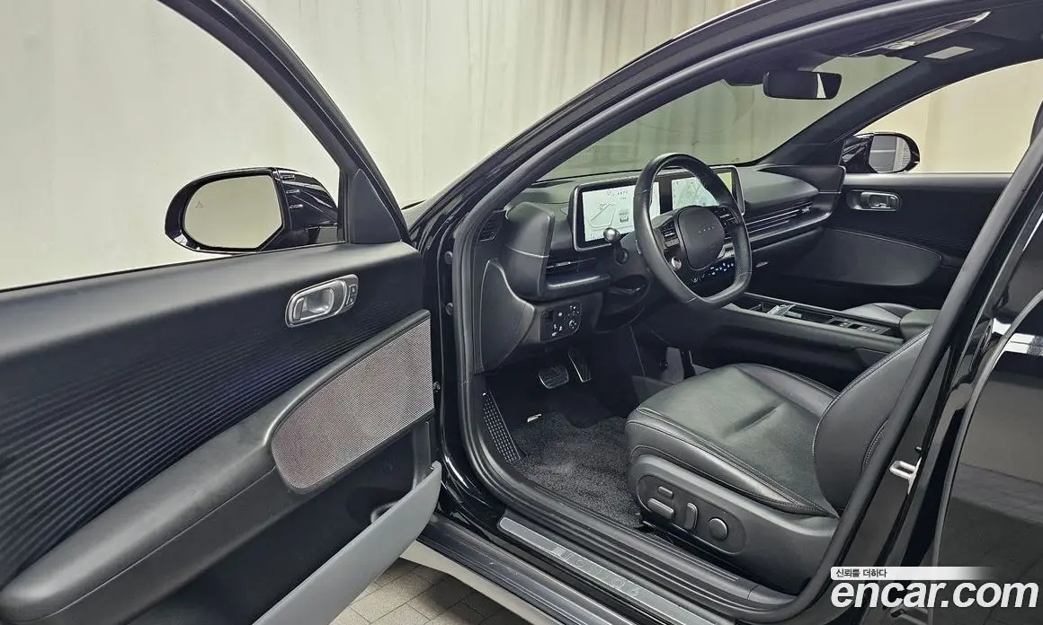 Hyundai Ioniq 6 2023 0.1 автомат (гидро), фото 12