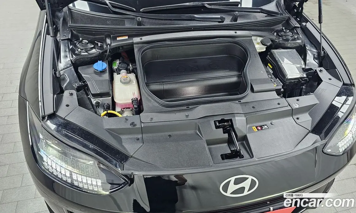 Hyundai Ioniq 6 2023 0.1 автомат (гидро), фото 5
