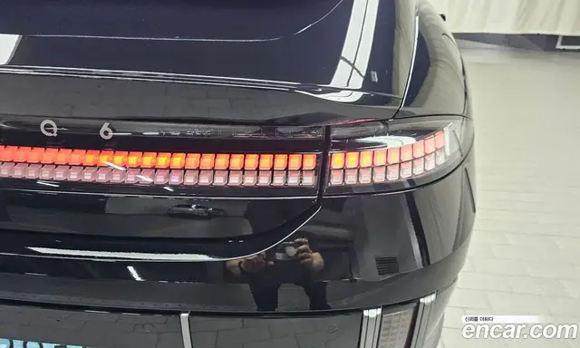 Hyundai Ioniq 6 2023 0.1 автомат (гидро), миниатюра 8