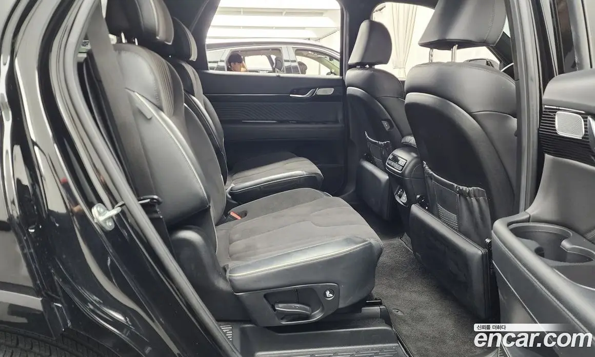 Hyundai Palisade 2023 3.8 автомат (гидро), фото 18