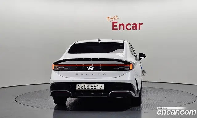 Hyundai Sonata 2024 2.0 автомат (гидро), миниатюра 3