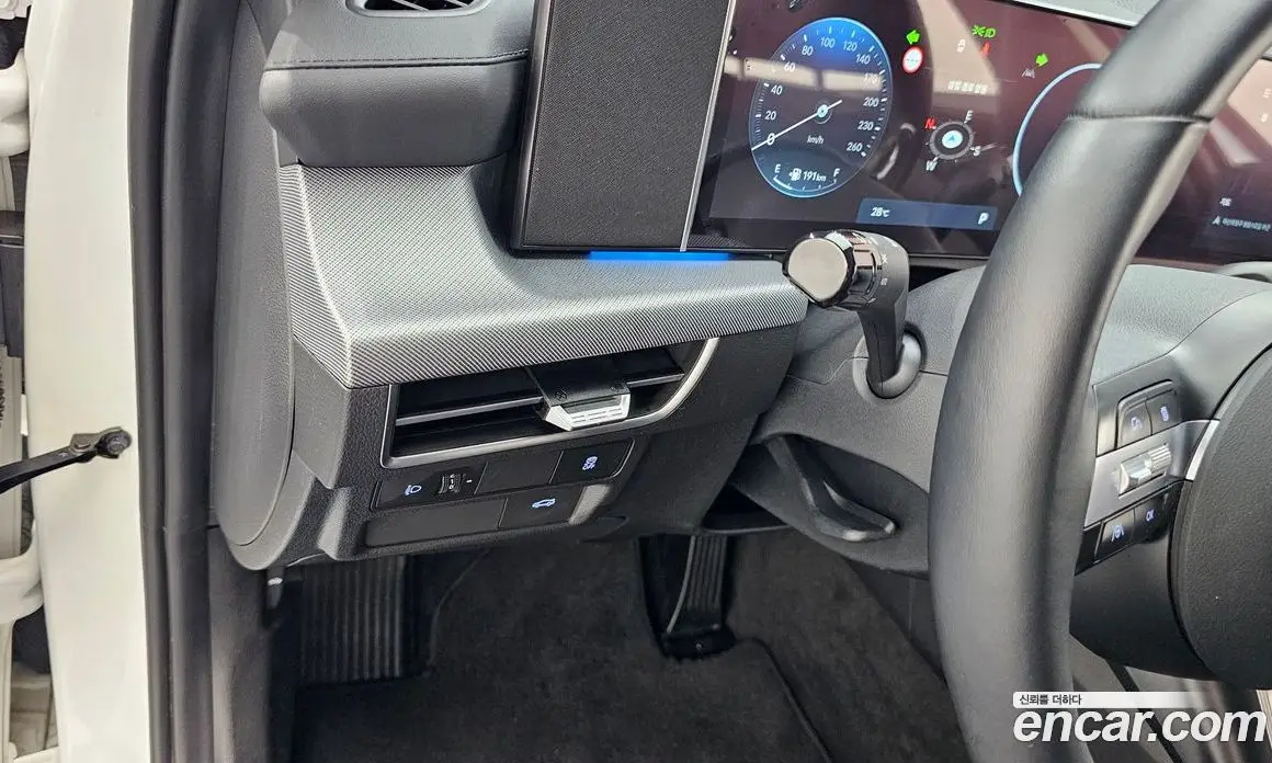 Hyundai Sonata 2024 2.0 автомат (гидро), фото 23