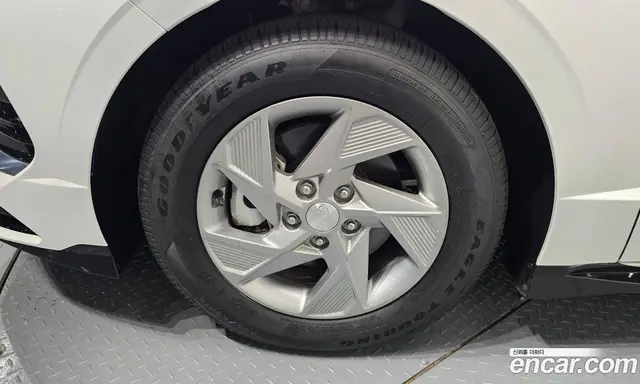 Hyundai Sonata 2024 2.0 автомат (гидро), миниатюра 4