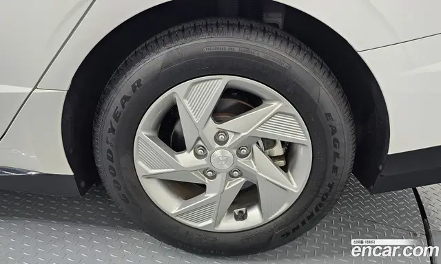 Hyundai Sonata 2024 2.0 автомат (гидро), миниатюра 6