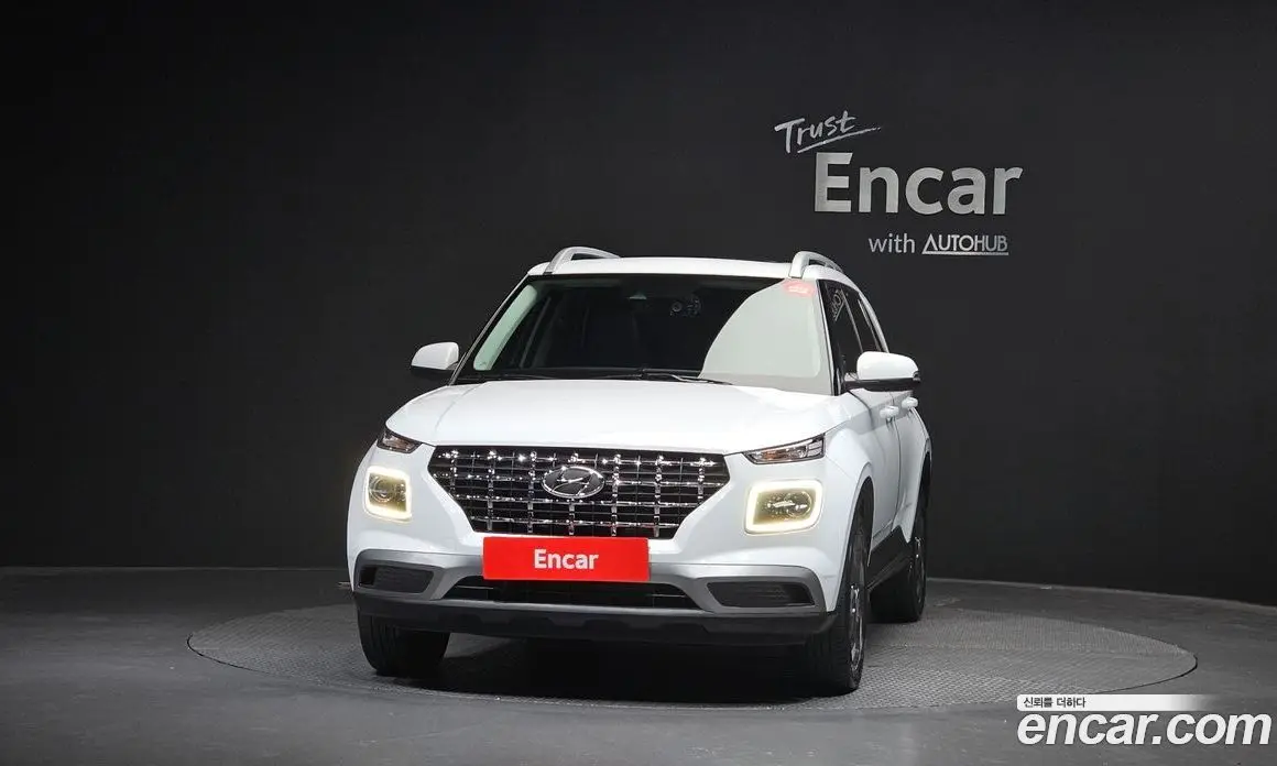Hyundai Venue 2022 1.6 автомат (гидро), фото 3