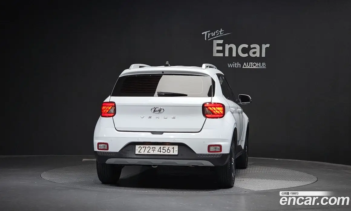 Hyundai Venue 2022 1.6 автомат (гидро), фото 4