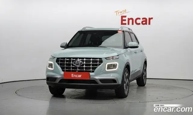 Hyundai Venue 2025 1.6 автомат (гидро), миниатюра 3