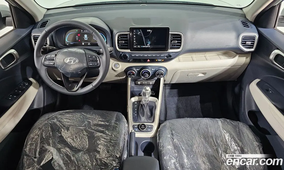 Hyundai Venue 2025 1.6 автомат (гидро), фото 10