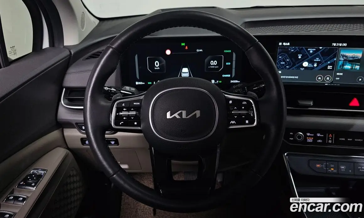 Kia Carnival 2024 1.6 автомат (гидро), фото 18