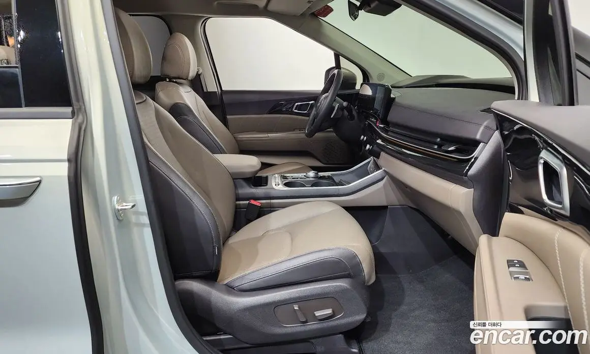 Kia Carnival 2024 2.2 автомат (гидро), фото 15