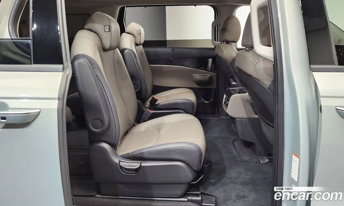 Kia Carnival 2024 2.2 автомат (гидро), фото 16