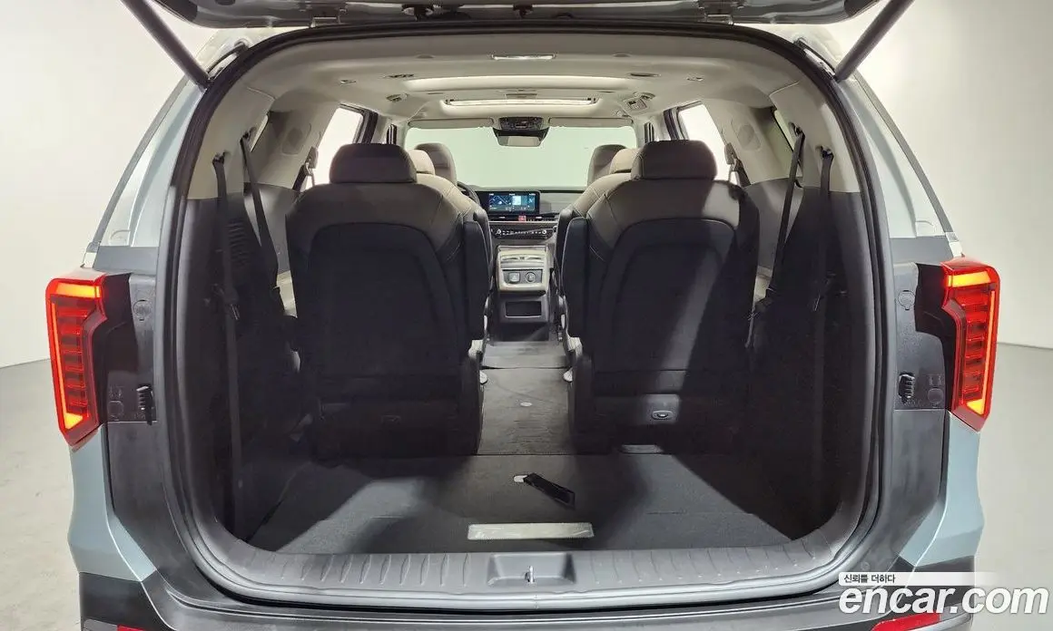 Kia Carnival 2024 2.2 автомат (гидро), фото 25