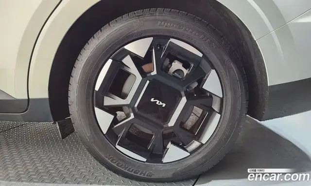 Kia Carnival 2024 2.2 автомат (гидро), миниатюра 6