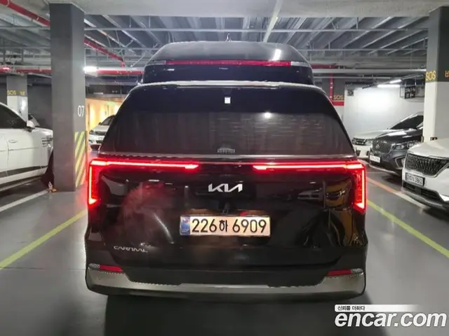 Kia Carnival 2025 3.5 автомат (гидро), миниатюра 2