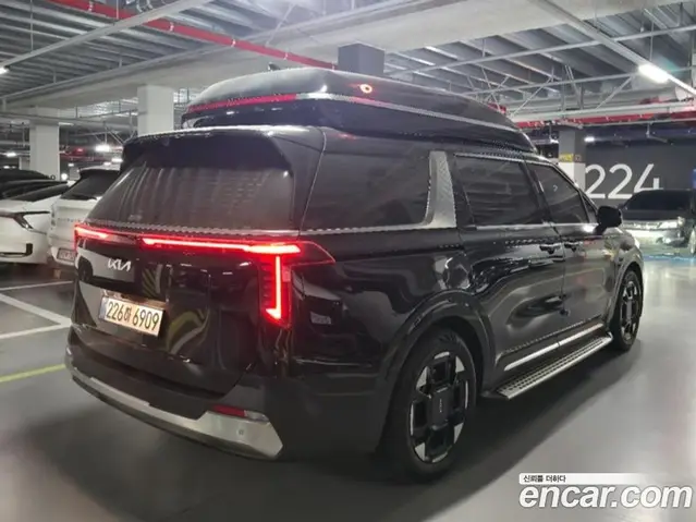 Kia Carnival 2025 3.5 автомат (гидро), миниатюра 4
