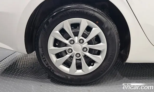 Kia K3 2023 1.6 автомат (гидро), миниатюра 5