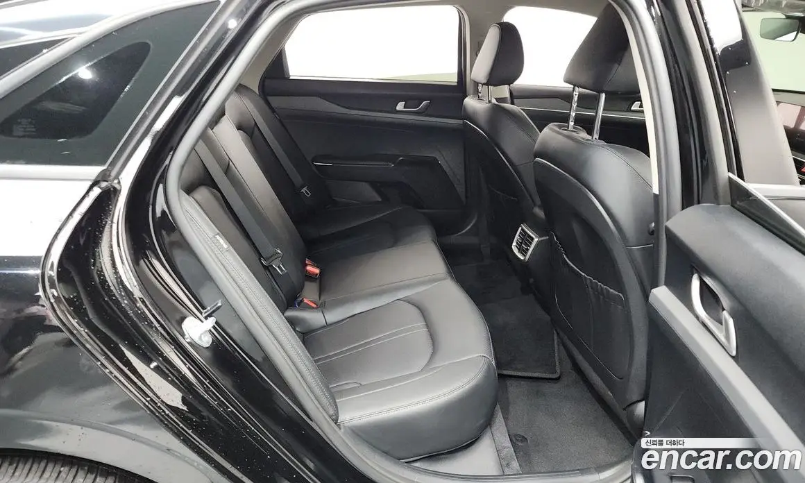 Kia K5 (Optima) 2025 2.0 автомат (гидро), фото 17