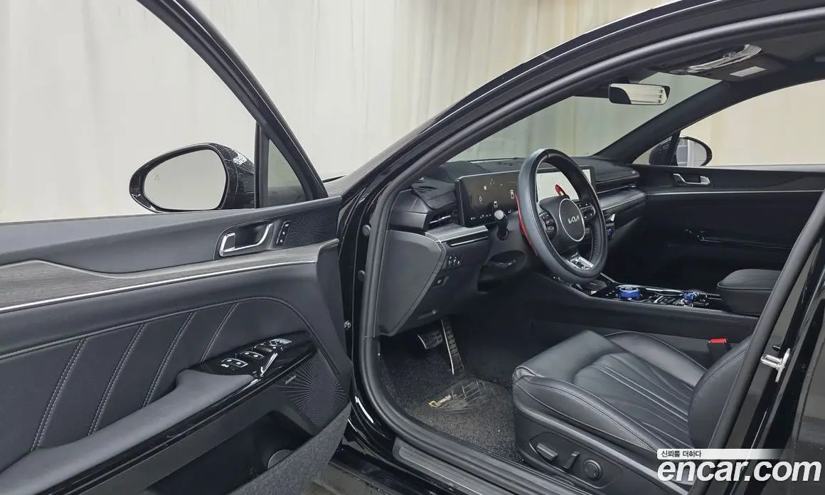 Kia K5 (Optima) 2025 2.0 автомат (гидро), фото 12