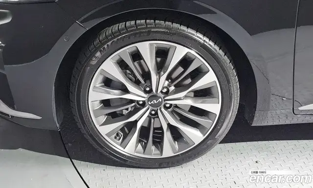 Kia K8 2022 2.5 автомат (гидро), миниатюра 5
