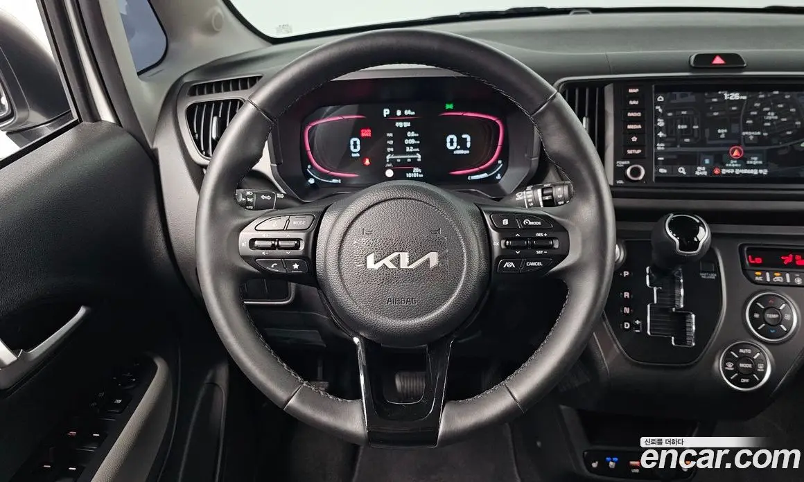 Kia Ray 2024 1.0 автомат (гидро), фото 18