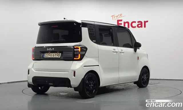 Kia Ray 2024 1.0 автомат (гидро), миниатюра 2