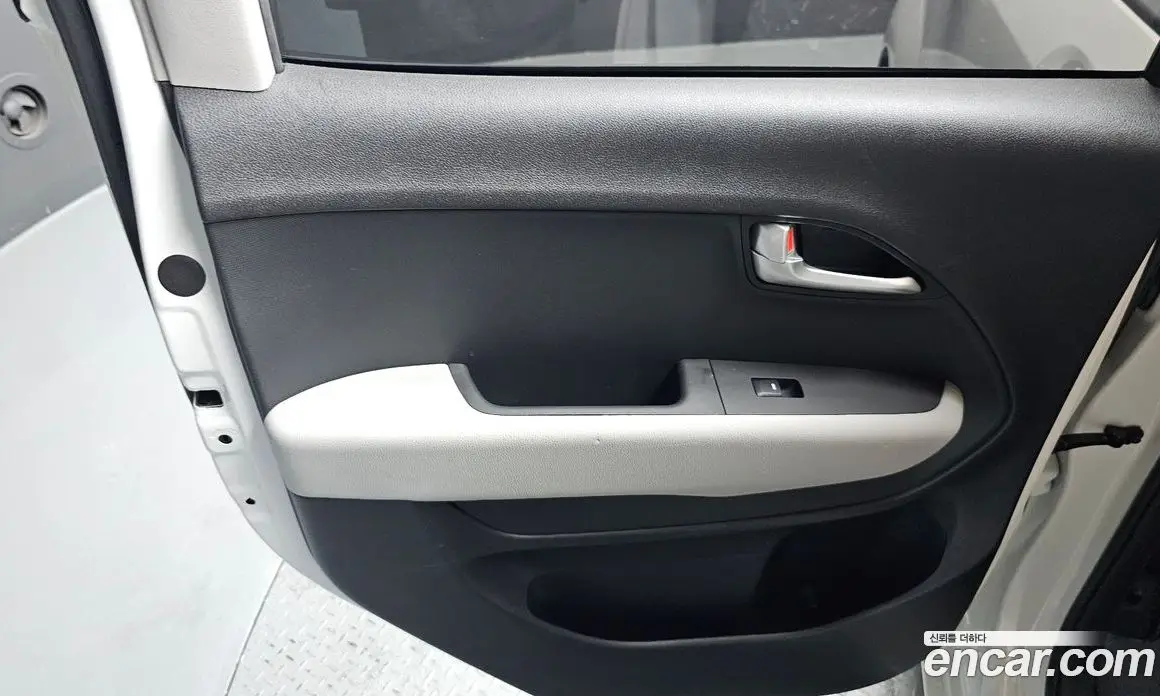 Kia Ray 2025 0.1 автомат (гидро), фото 14