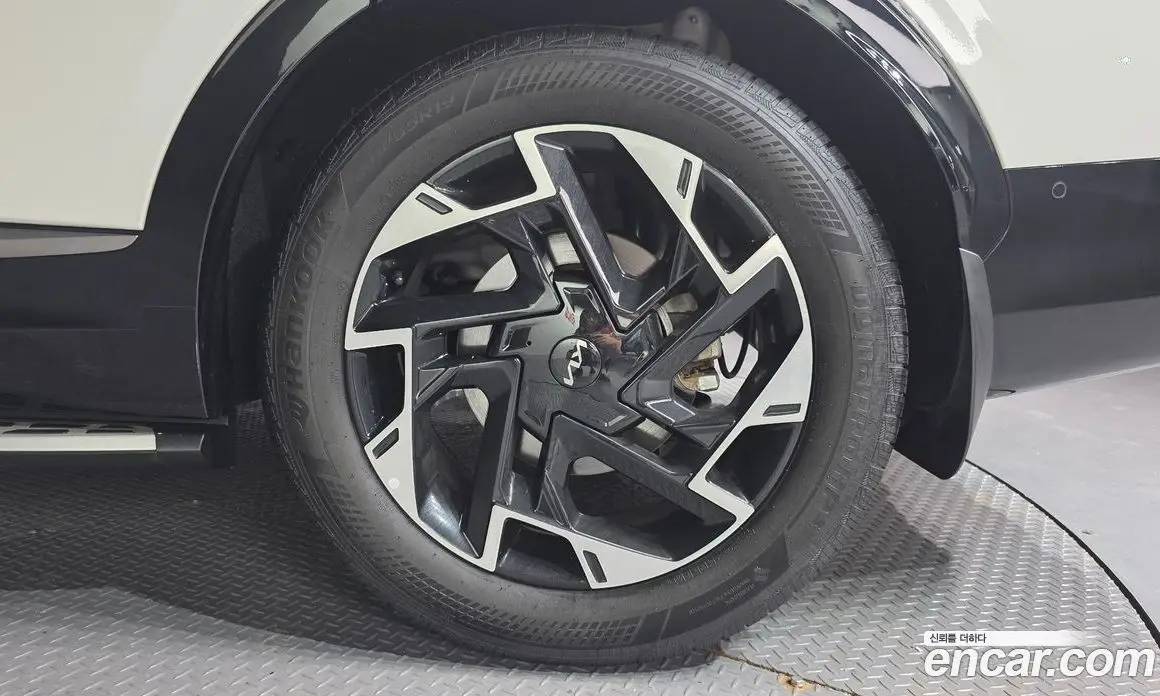 Kia Sportage 2023 2.0 автомат (гидро), фото 5