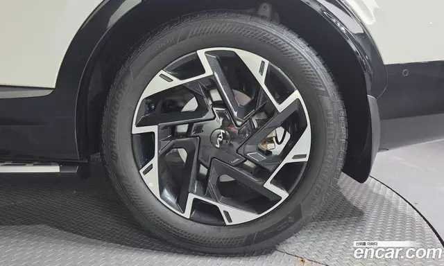 Kia Sportage 2023 2.0 автомат (гидро), миниатюра 5