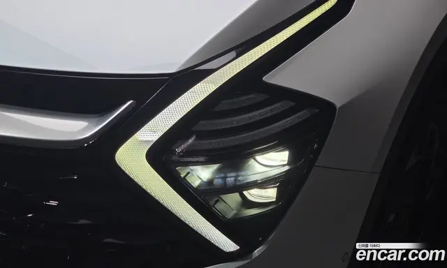 Kia Sportage 2023 2.0 автомат (гидро), миниатюра 8