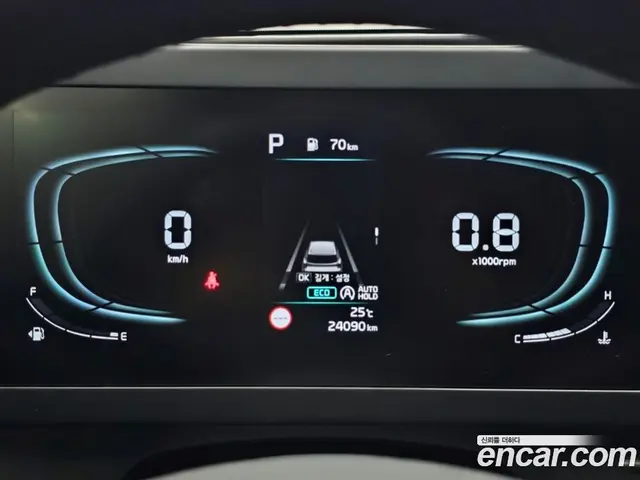 Kia Sportage 2023 2.0 автомат (гидро), миниатюра 11
