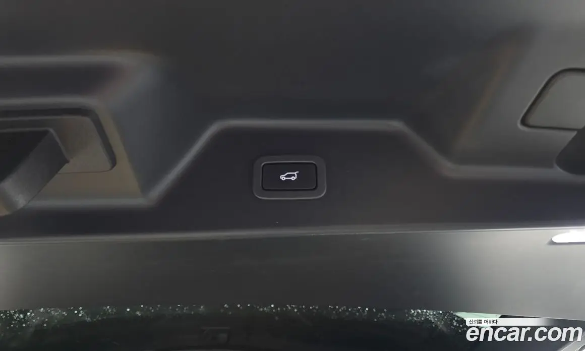 Land Rover Range Rover 2018 4.4 автомат (гидро), фото 25