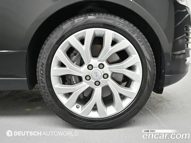 Land Rover Range Rover 2021 3.0 автомат (гидро), миниатюра 5 Land Rover Range Rover 2021 3.0 автомат (гидро), миниатюра 5