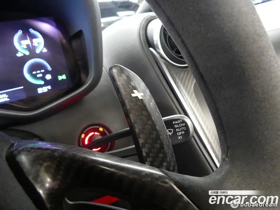 McLaren 570S 2019 3.8 автомат (гидро), фото 13