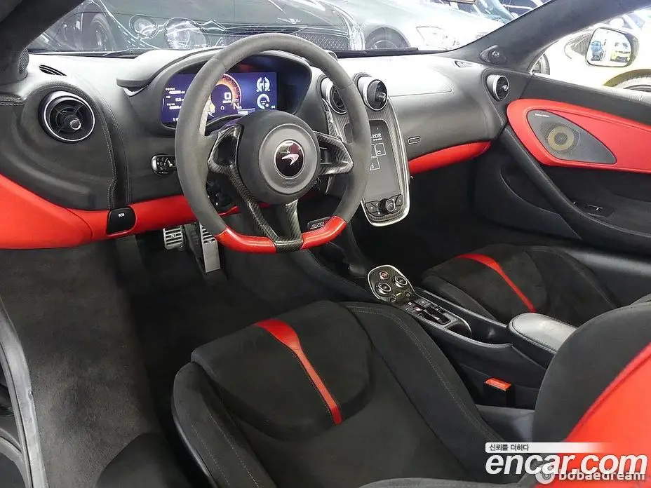 McLaren 570S 2019 3.8 автомат (гидро), фото 6