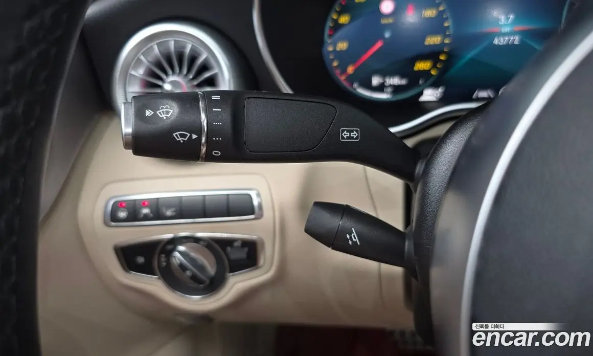 Mercedes-Benz C-Class 2021 2.0 автомат (гидро), фото 29