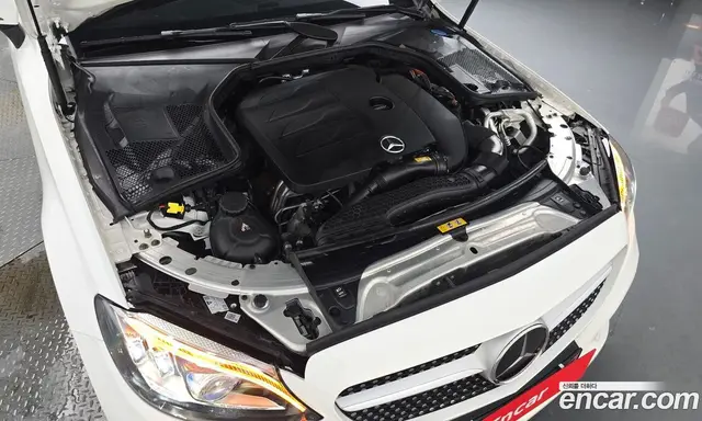 Mercedes-Benz C-Class 2021 2.0 автомат (гидро), миниатюра 5