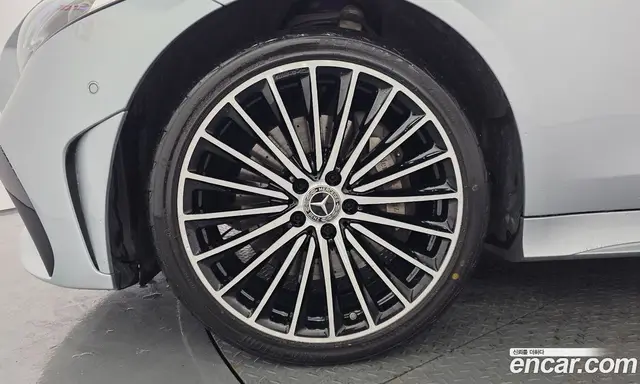 Mercedes-Benz CLS-Class 2022 3.0 автомат (гидро), миниатюра 5