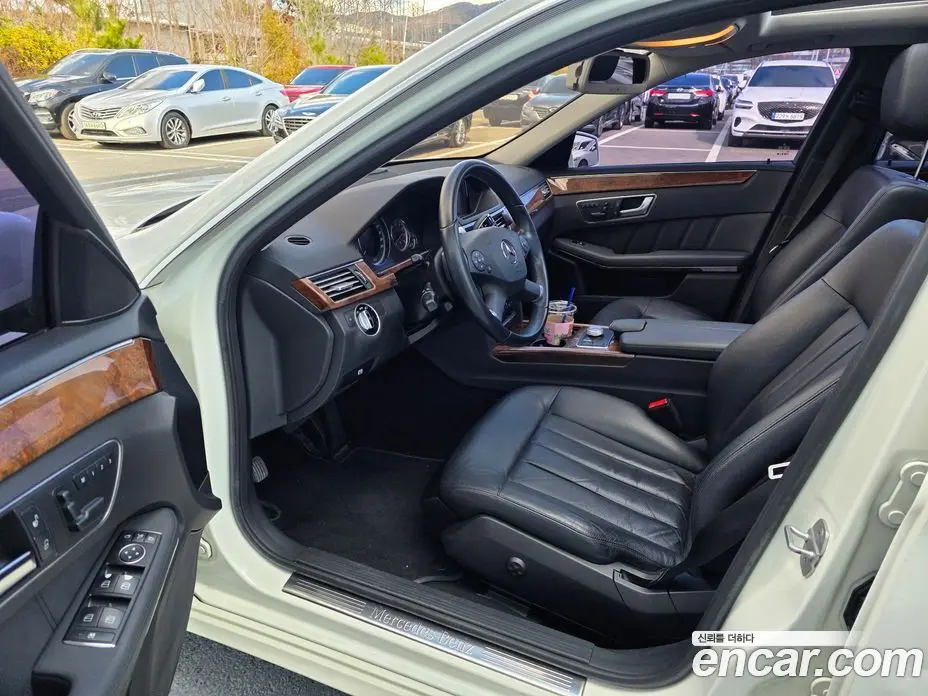 Mercedes-Benz E-Class 2012 3.5 автомат (гидро), фото 6