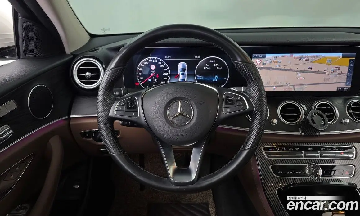 Mercedes-Benz E-Class 2016 2.0 автомат (гидро), фото 13