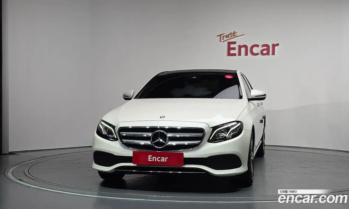 Mercedes-Benz E-Class 2016 2.0 автомат (гидро), фото 3