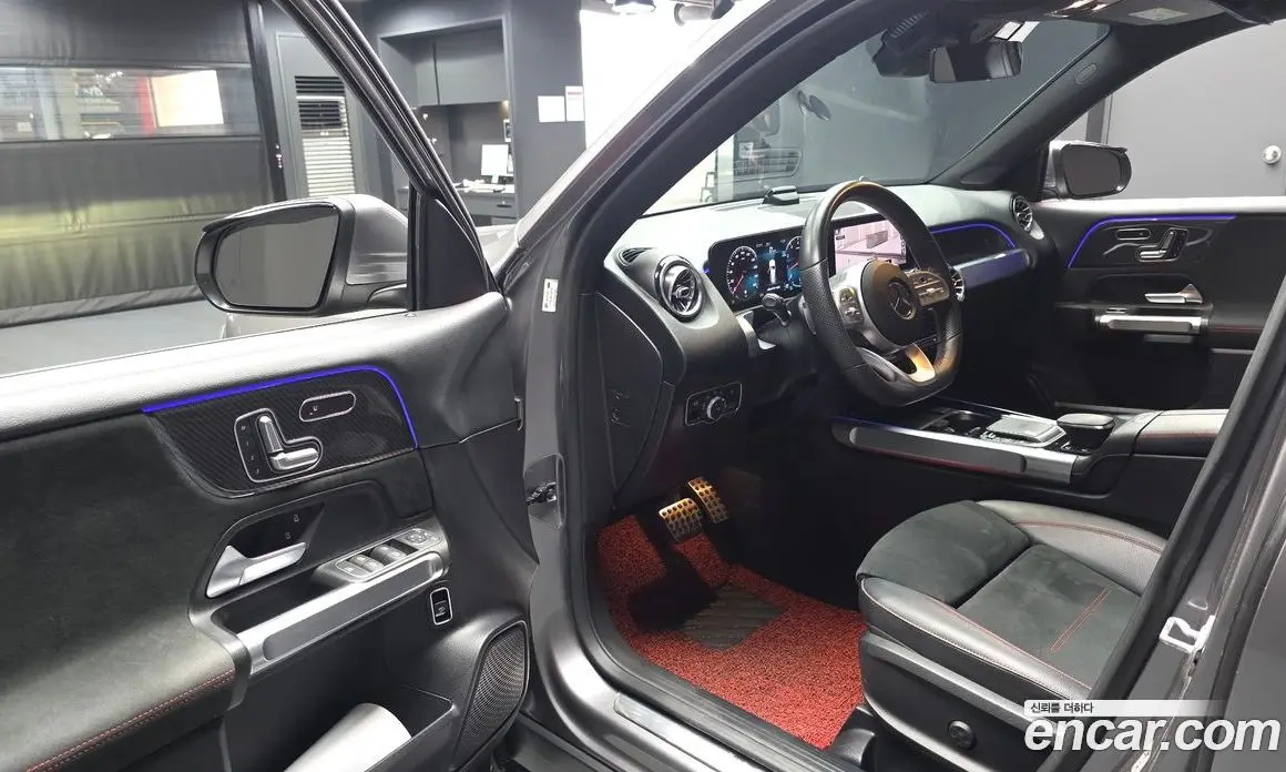 Mercedes-Benz GLB-Class 2021 2.0 автомат (гидро), фото 13