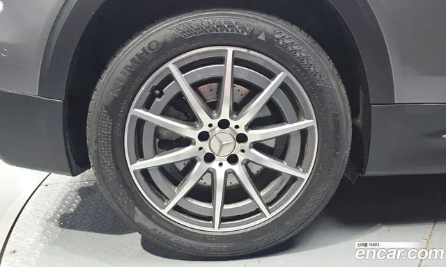 Mercedes-Benz GLB-Class 2021 2.0 автомат (гидро), миниатюра 5