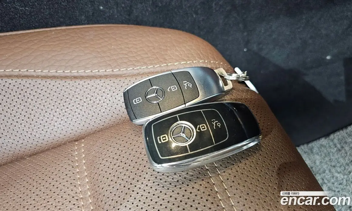 Mercedes-Benz GLE-Class 2024 3.0 автомат (гидро), фото 38