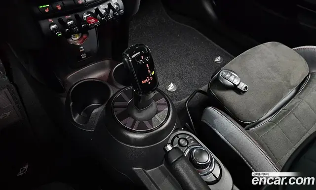 Mini Cooper 2022 2.0 автомат (гидро), миниатюра 11