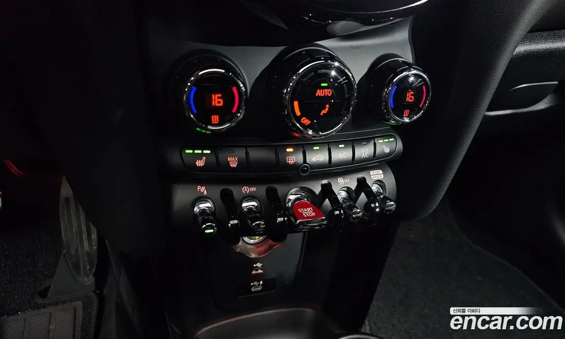 Mini Cooper 2022 2.0 автомат (гидро), фото 24