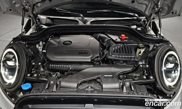 Mini Cooper 2022 2.0 автомат (гидро), миниатюра 5