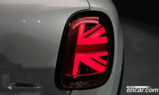 Mini Cooper 2022 2.0 автомат (гидро), миниатюра 8