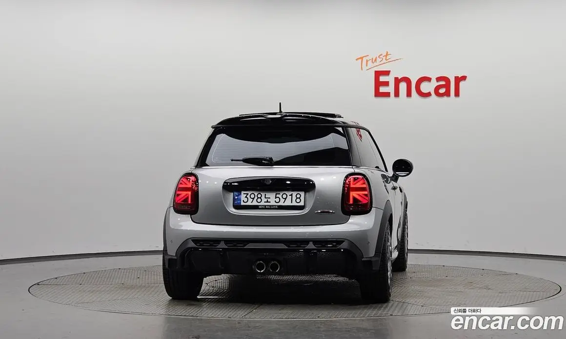 Mini Cooper 2024 2.0 автомат (гидро), фото 3