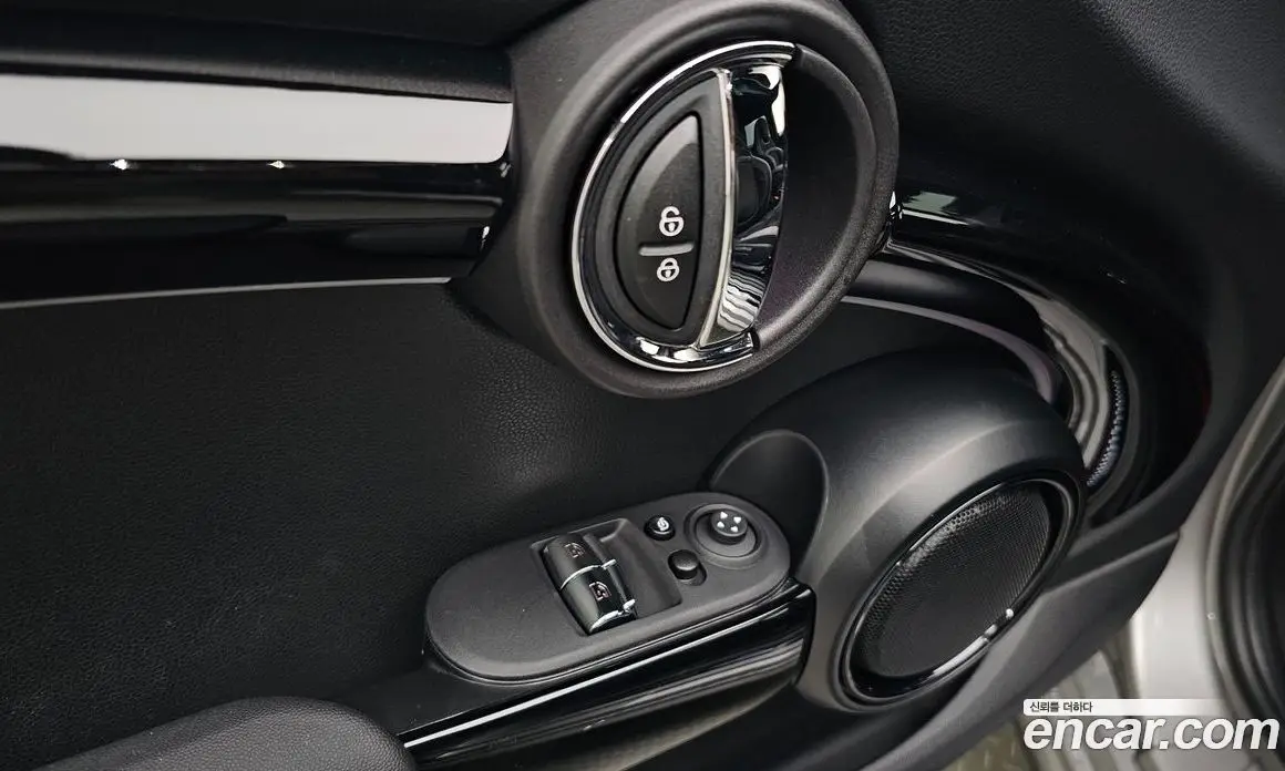 Mini Cooper 2024 2.0 автомат (гидро), фото 22